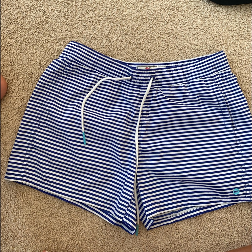 COPY - Vineyard Vines athletic shorts
